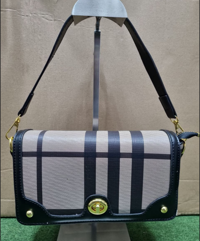 Ladis Hand bag Matrerial Pure Lather - Image 2